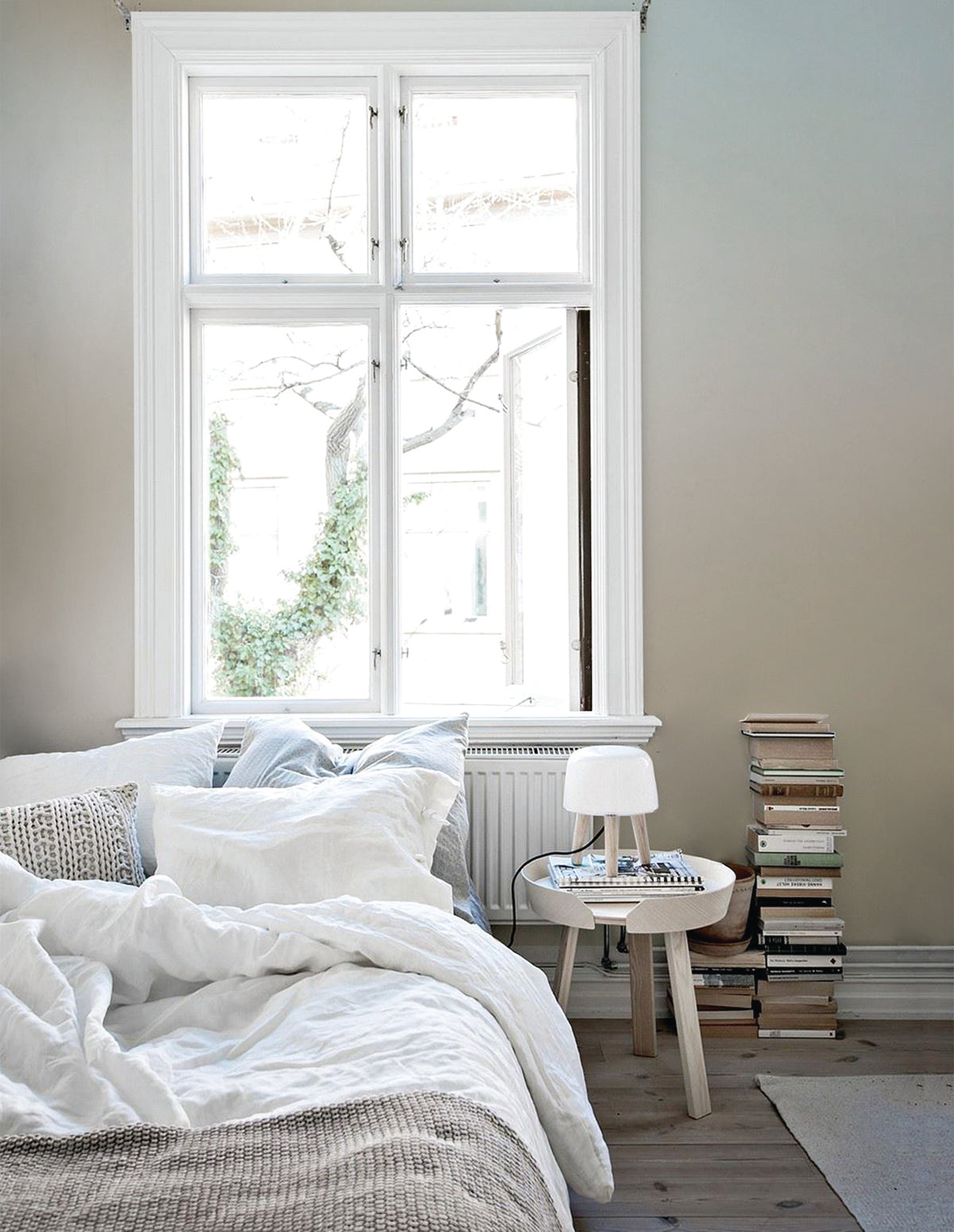 Luz Beige Celeste - Papel Pintado